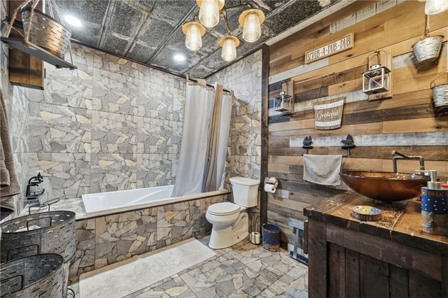 815 Knight Bottom Road SE, Fairmount, GA 30139
