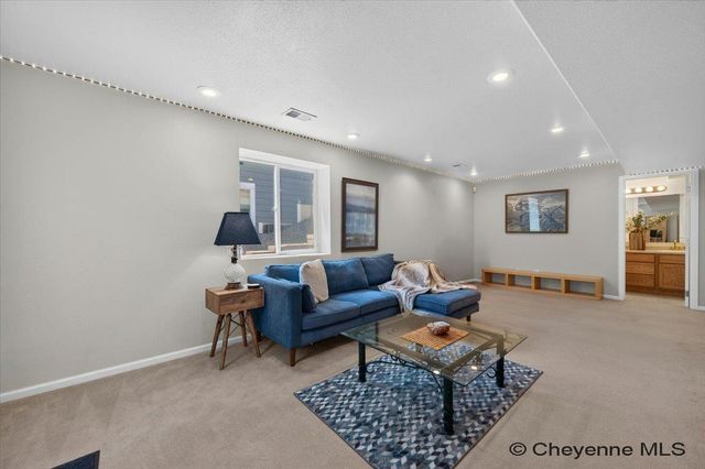 1525 SUNNY HILL, Cheyenne, WY 82001