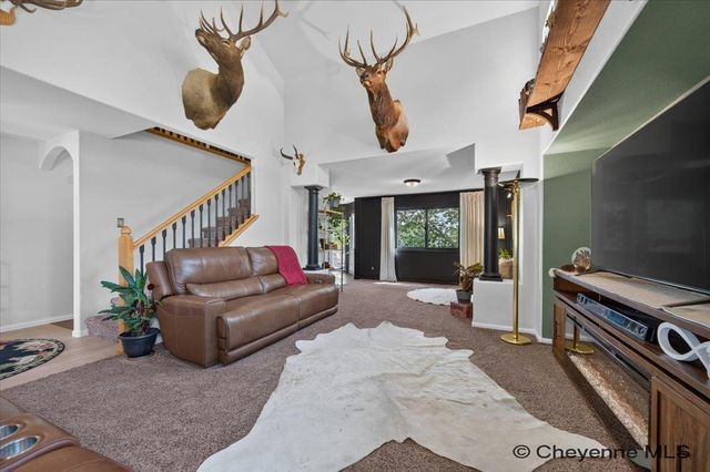 1525 SUNNY HILL, Cheyenne, WY 82001