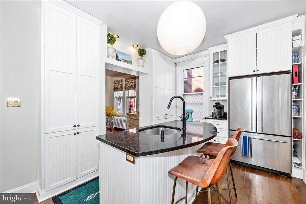 Image 14 of property listing at 506 ELM ST, Frederick, MD 21701