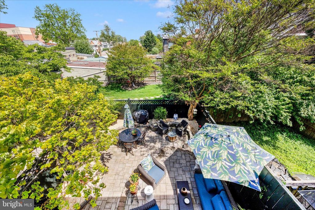 Image 32 of property listing at 506 ELM ST, Frederick, MD 21701