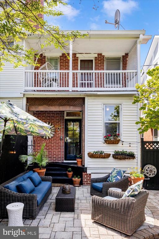 Image 42 of property listing at 506 ELM ST, Frederick, MD 21701