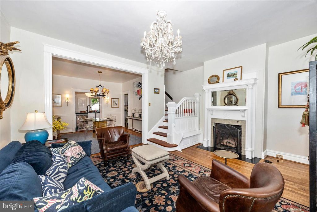 Image 5 of property listing at 506 ELM ST, Frederick, MD 21701