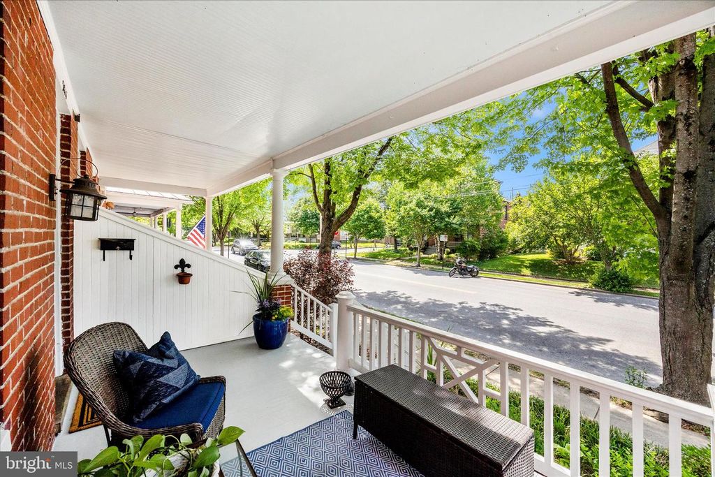 Image 48 of property listing at 506 ELM ST, Frederick, MD 21701