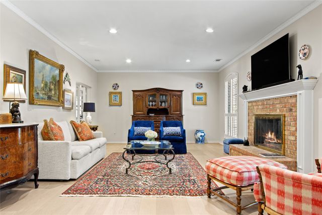 7230 Lane Park Drive, Dallas, TX 75225