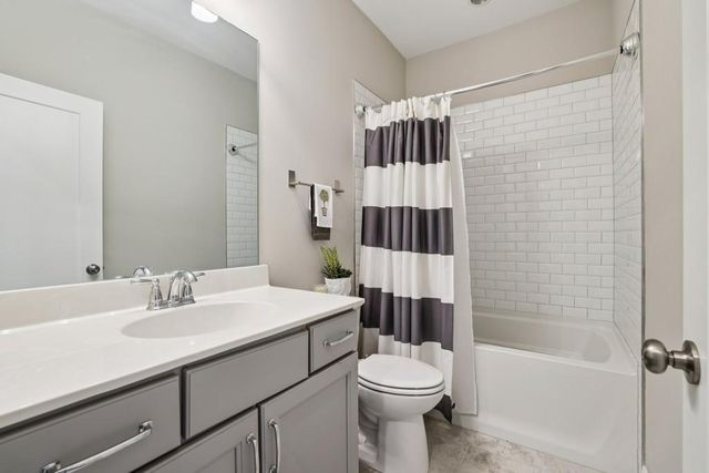 631 Brennan Drive, Decatur, GA 30033