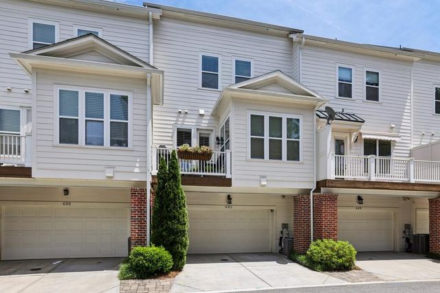 631 Brennan Drive, Decatur, GA 30033