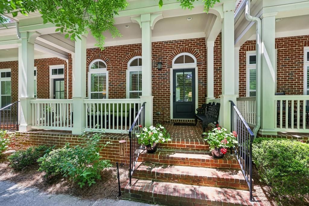 631 Brennan Drive, Decatur, GA 30033