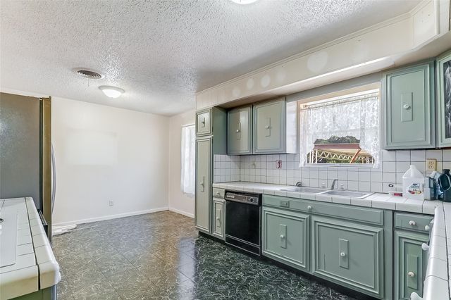 1012 N Water ST, Burnet, TX 78611