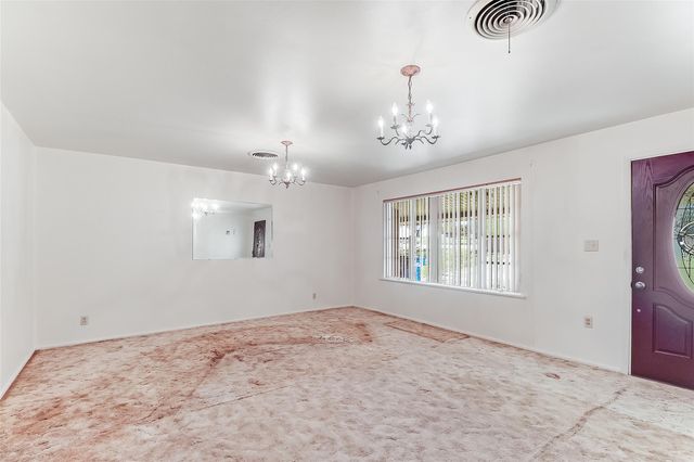 1012 N Water ST, Burnet, TX 78611