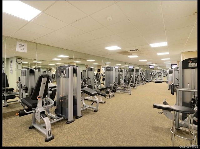 1 BAY CLUB Drive 7G, Bayside, NY 11360