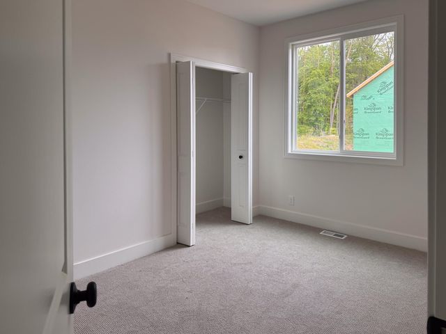 10711 Greyhound Avenue, Allendale, MI 49401
