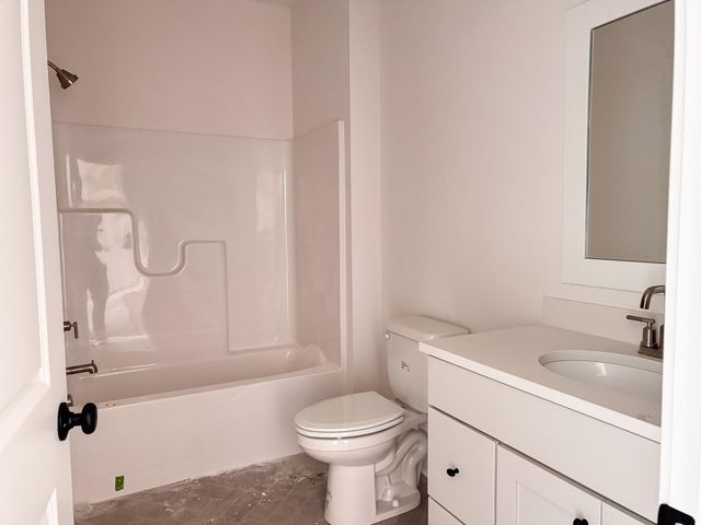 10711 Greyhound Avenue, Allendale, MI 49401