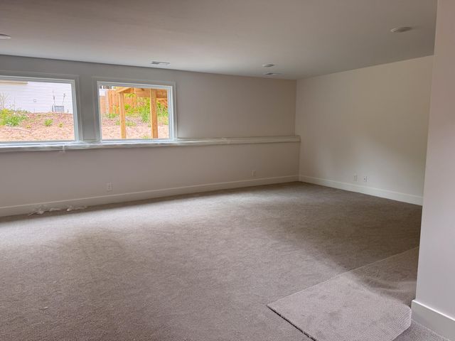10711 Greyhound Avenue, Allendale, MI 49401