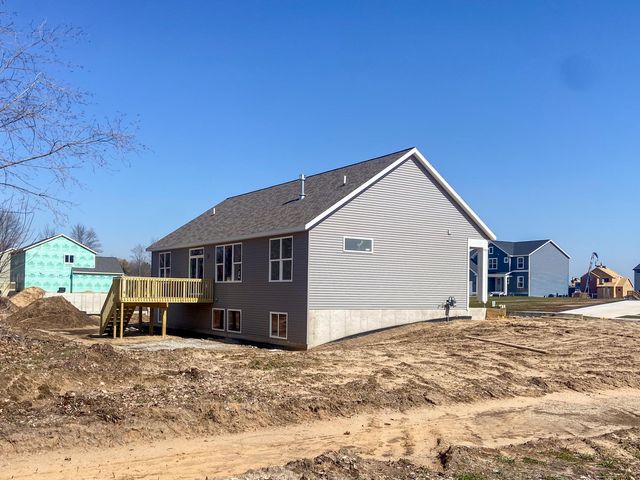 10711 Greyhound Avenue, Allendale, MI 49401