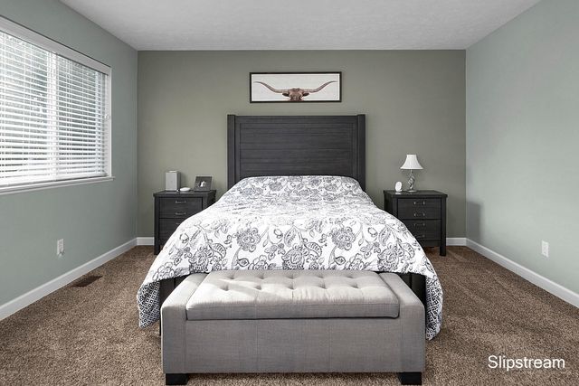 857 Pinnacle Run Drive SE, Grand Rapids, MI 49546