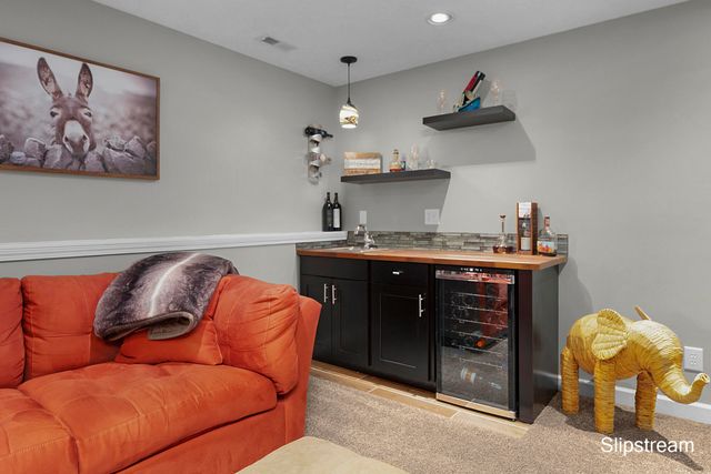 857 Pinnacle Run Drive SE, Grand Rapids, MI 49546