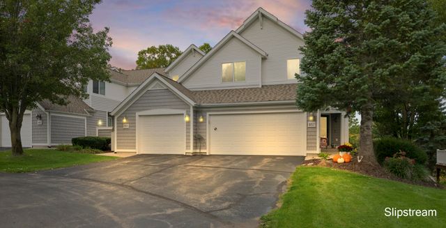 857 Pinnacle Run Drive SE, Grand Rapids, MI 49546