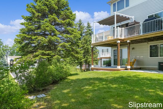 857 Pinnacle Run Drive SE, Grand Rapids, MI 49546