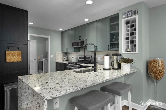 857 Pinnacle Run Drive SE, Grand Rapids, MI 49546