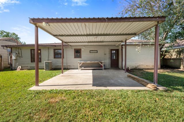 1805 Harding Street, Pasadena, TX 77502