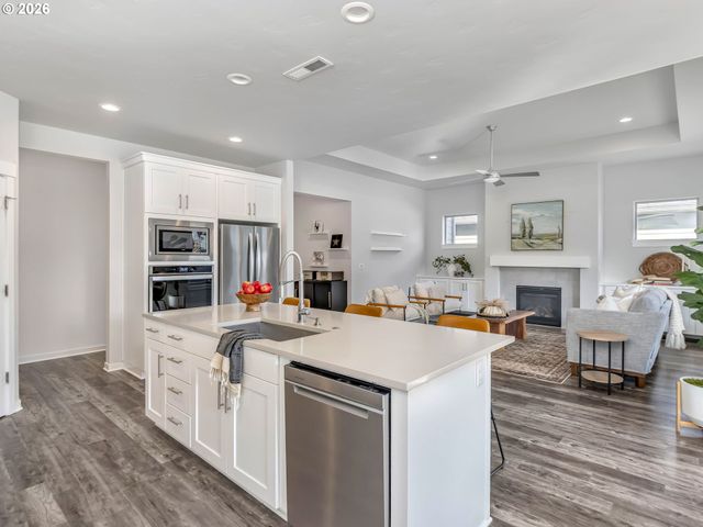 5452 Se 80TH Ave, Hillsboro, OR 97123