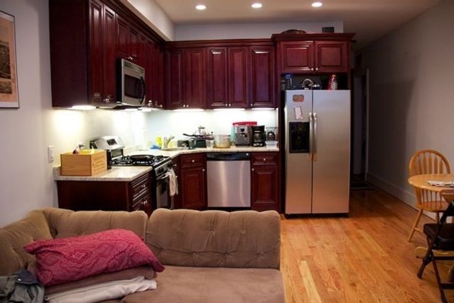 1089 Beacon Street 1, Brookline, MA 02446