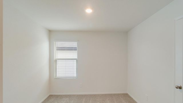 470 BULL LAKE CIR, Buda, TX 78610