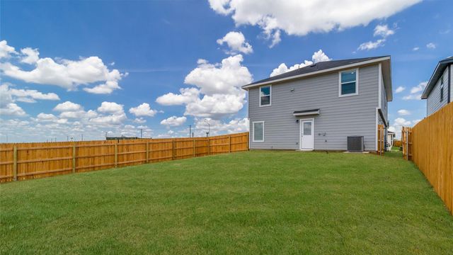 470 BULL LAKE CIR, Buda, TX 78610
