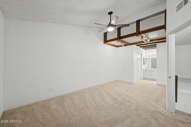 510 N ALMA SCHOOL Road 152, Mesa, AZ 85201