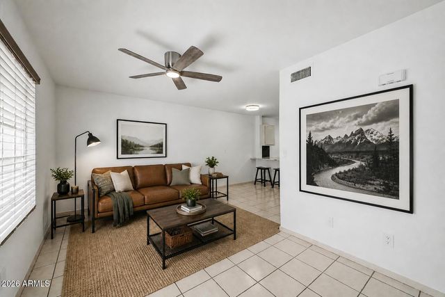 510 N ALMA SCHOOL Road 152, Mesa, AZ 85201