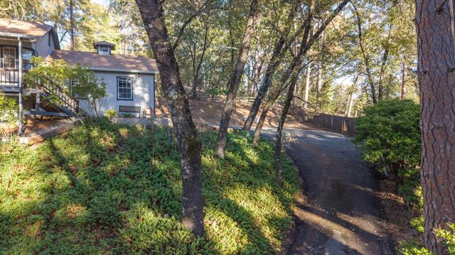 2100 Hidden Acre Rd, Meadow Vista, CA 95722