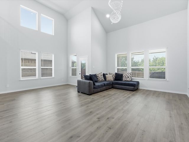 3717 Tracewood Bend, Aubrey, TX 76227