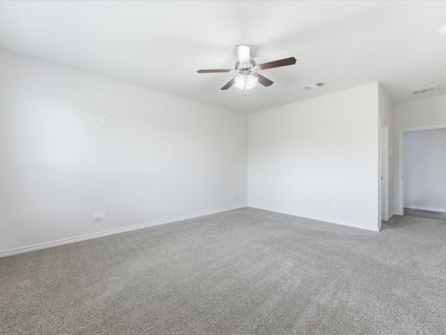 3717 Tracewood Bend, Aubrey, TX 76227
