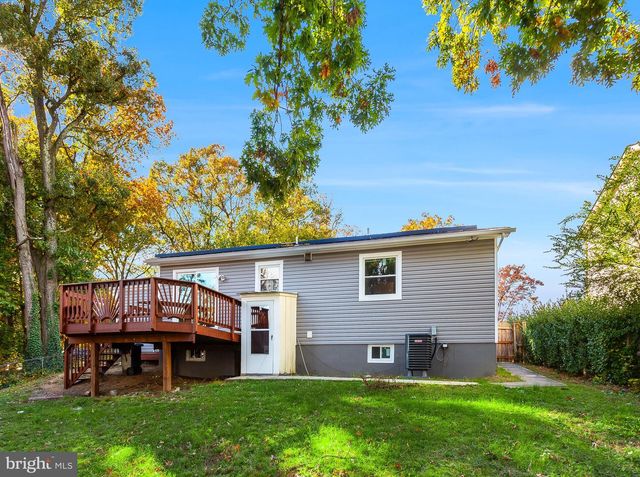 5613 GREGORY DR, Lanham, MD 20706