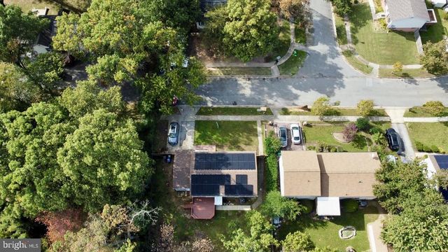 5613 GREGORY DR, Lanham, MD 20706