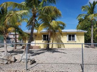 135 Peace Ave, Tavernier, FL 33070