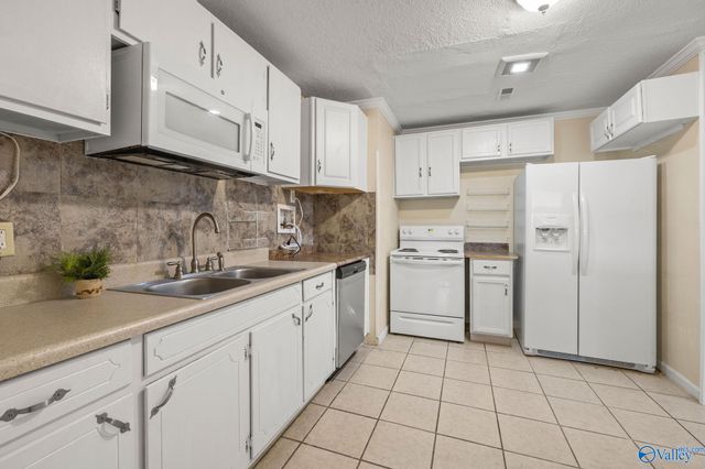 3803 Eton Road, Huntsville, AL 35811