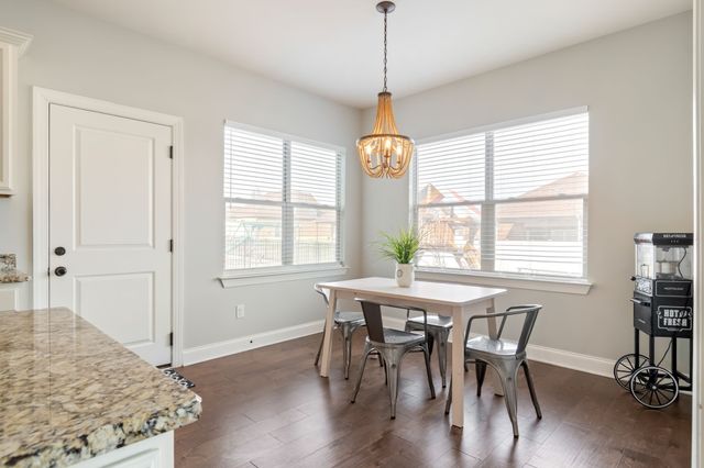 4838 Kingdom Dr, Murfreesboro, TN 37128