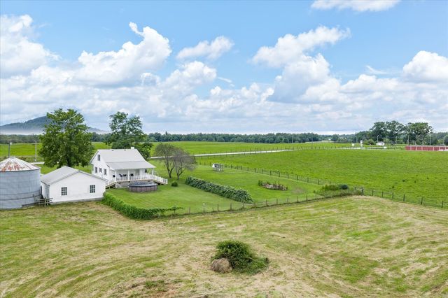 1188 Clarkrange Monterey Hwy, Clarkrange, TN 38553