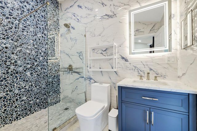 510 NE 38th Street, Deerfield Beach, FL 33064