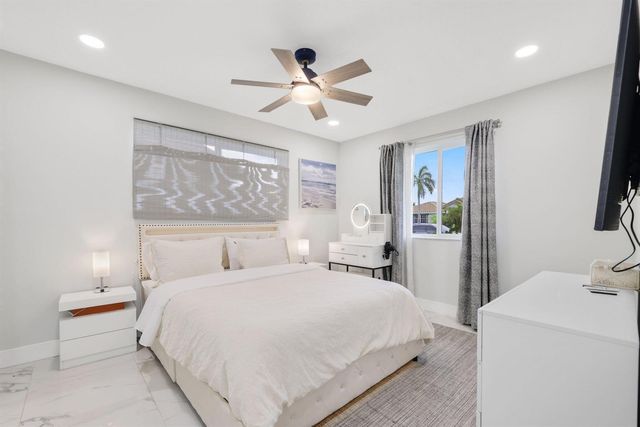 510 NE 38th Street, Deerfield Beach, FL 33064