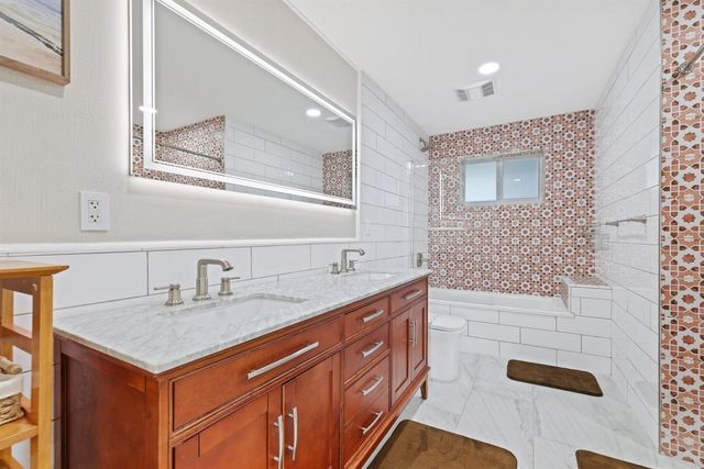 510 NE 38th Street, Deerfield Beach, FL 33064