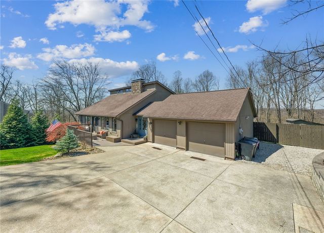 2187 Elizabeth Ct, Murrysville, PA 15632