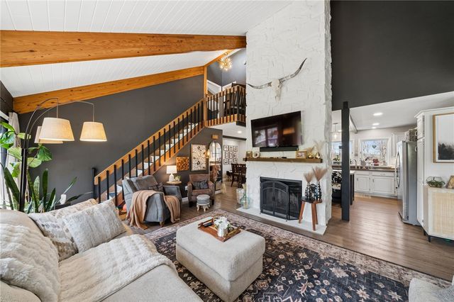 2187 Elizabeth Ct, Murrysville, PA 15632