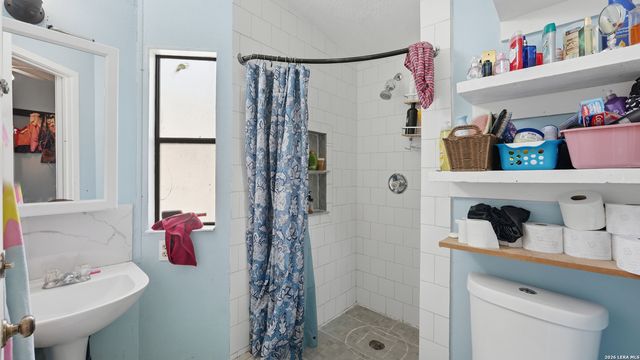 181 Dobie, Wimberley, TX 78676