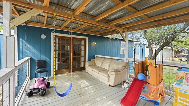 181 Dobie, Wimberley, TX 78676