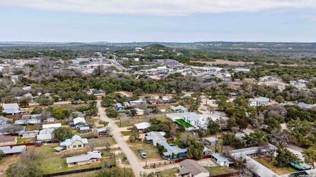181 Dobie, Wimberley, TX 78676