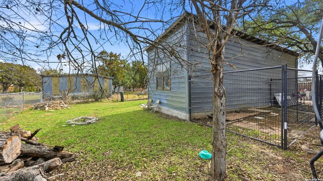 181 Dobie, Wimberley, TX 78676