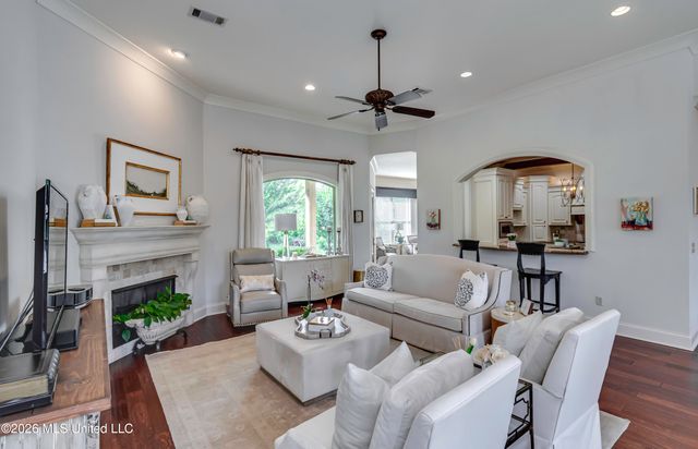 110 Meadow Park Drive, Canton, MS 39046